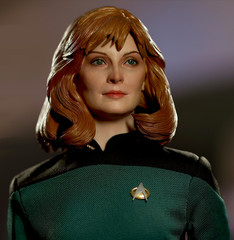 EXO-6 Star Trek: The Next Generation Dr. Beverly Crusher ESS Sixth Scale Figure