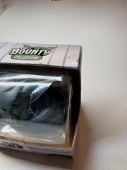 Star Wars The Mandalorian Bounty Collection THE CHILD In Blanket New Damage Pack