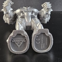 Max-D Silver Monster Jam Maximus Creatures 5” Action Figure Spin Master