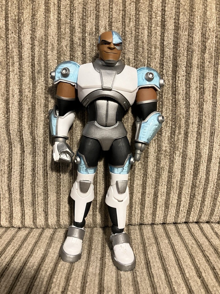 Mcfarlane DC Multiverse Teen Titans Cyborg 7″ Action Figure 2020 Missing Hand!