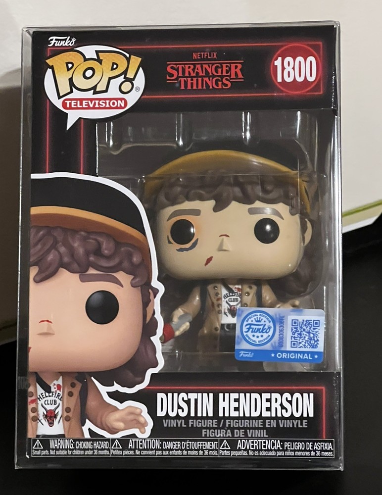 Battle Dustin Funko POP! w/ Protector Stranger Things season 5