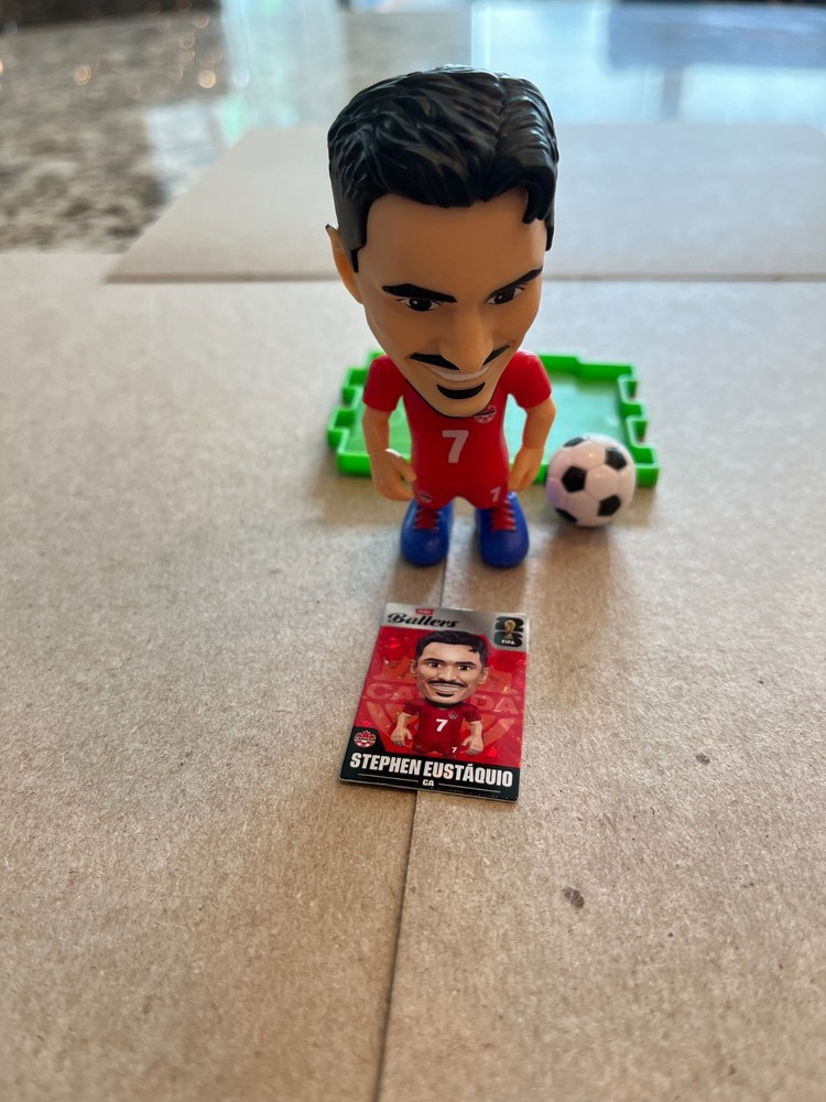 Zuru Ballers Series 1 World Cup FIFA 2026 Stephen Eustaquio #7 Canada BLOWOUT