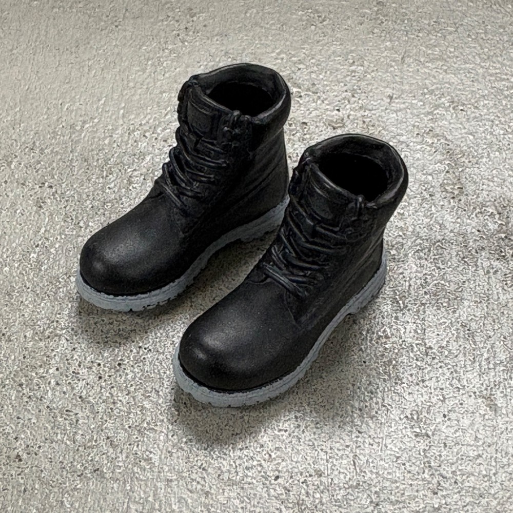 SU-MBT-BLK: 1/12 Worker Boots for 6″ Romankey Nota NW Toys body – Black