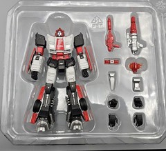 Transformers MDLX ThreeZero Red Alert Action Figure Complete