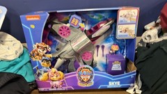 PAW Patrol: The Mighty Movie, Transforming Jet with Lights, Sounds & Skye Figure