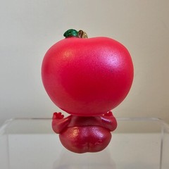 MGA Entertainment Poopsie Cutie Tooties Surprise Cider Apple Red Fruit Horn 1.5″