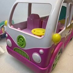 Shopkins Scoops Ice Cream Truck + Multiple Shopkin Figures And Accessories