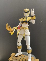 Power Rangers Lightning Collection White Ranger (Female) Figure
