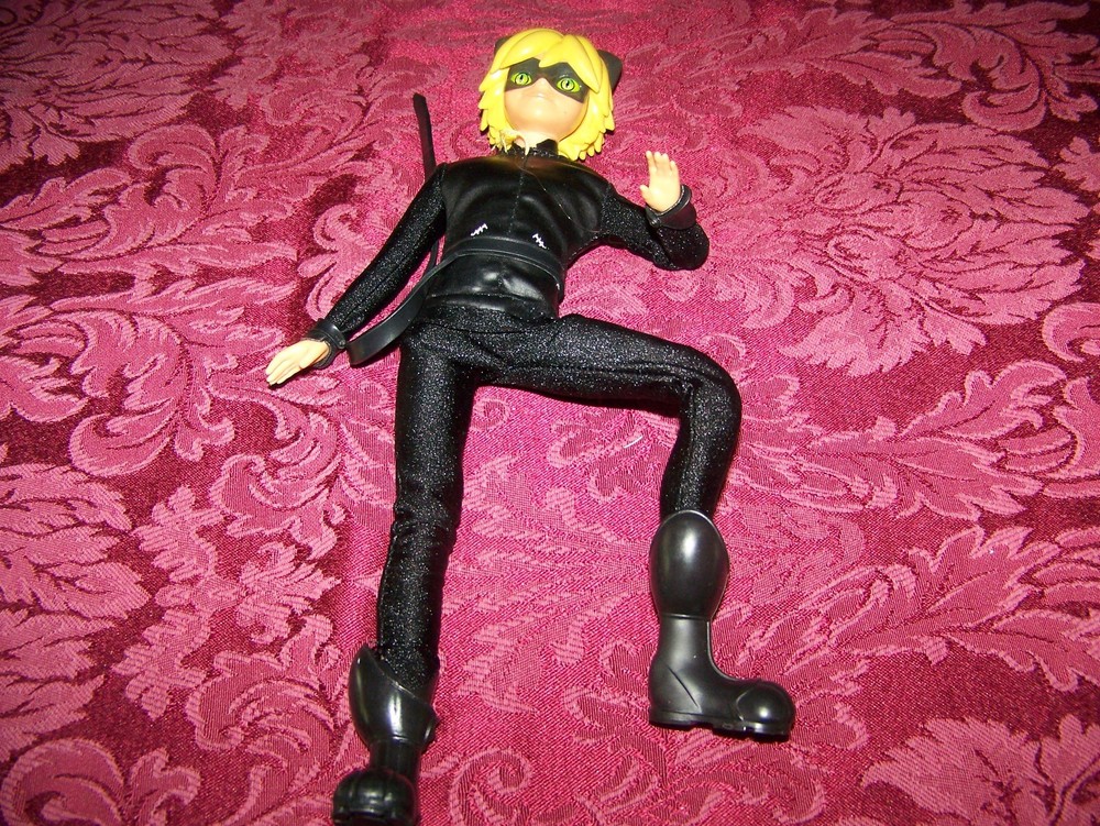 Cat Noir Miraculous Ladybug Fashion Doll Action Figure 11″ Articulated !!! / SS