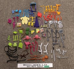 Lot of 112 Teenage Mutant Ninja Turtles TMNT 1980-1990s Accessories Parts Pieces
