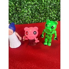 Roblox Piggy Series 1 Action Figure Bundle – Piggy, Clowny, Dinopiggy PhatMojo