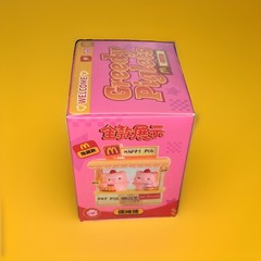 M Cute! Greedy Piglet Blind Confirmed Light Up French Fries Piglet Figure