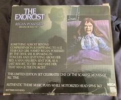 NECA The Exorcist Regan Possessed Deluxe Boxed Set Linda Blair Horror GOAT