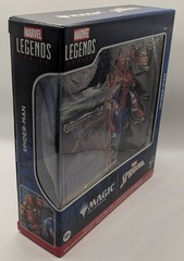 Marvel Legends Magic The Gathering Battle-Damaged Spider-Man & CARD & STAND