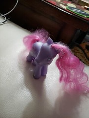 My Little Pony G3 MLP Petal Blossom 2002 Purple Super Long Hair Pink Tinsel