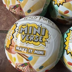 FULL SET OF 12!! MGA Miniverse – Make It Mini Honeydukes Harry Potter