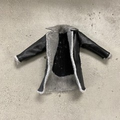PB-LTC-FLBK: 1/12 Black Leather Coat with fur collar for 6″ slim body