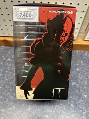 Pennywise Bloody (IT: Welcome to Derry) 6″ Posed Figure McFarlane Toys NOT MINT