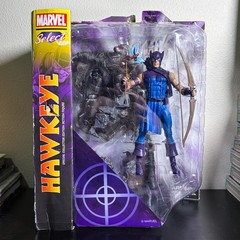 Marvel Classic Hawkeye 7″ Action Figure + Wasp Diamond Select 2014 (See notes)