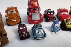 DISNEY PIXAR CARS MIXED SIZES & COLORS & DESIGNS QTY 15