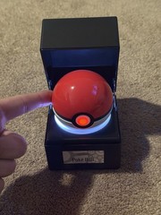 Pokemon Red Pokeball Wand Company Die-Cast Officially Licensed Replica