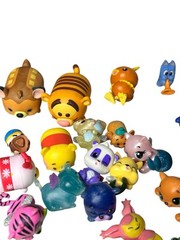 Lot Of Little Girl Toys Littlest Pet Shop Pokémon Tsum Tsum Disney 30+ Figures