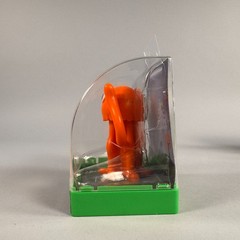 Garten Of Banban Orange Figure 2.5 in Series 1 Stinger Flynn. NIB.