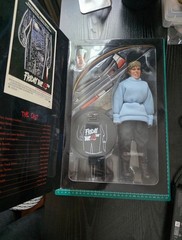 EXCLUSIVE Sideshow Friday The 13th Part 1 Pamela Voorhees 1/6 Figure
