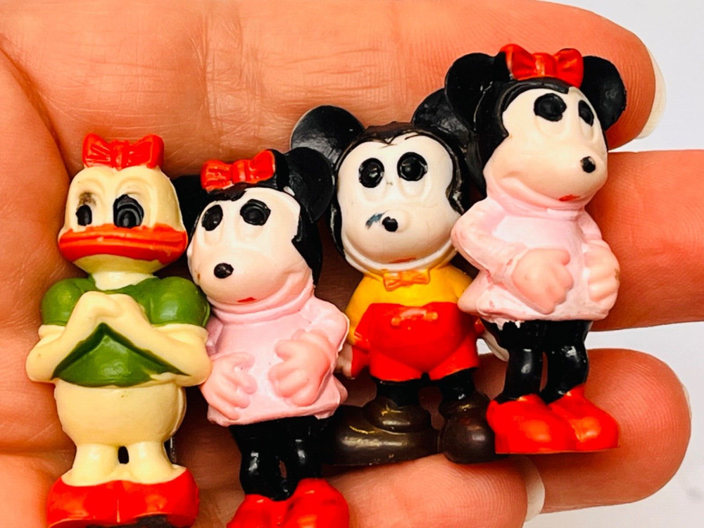Vintage Disney Small Rubber Toy Figures Minnie Mickey Mouse Daisy Duck Bin 11