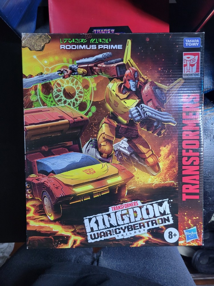 Transformers WFC Kingdom Rodimus Prime Commander Class