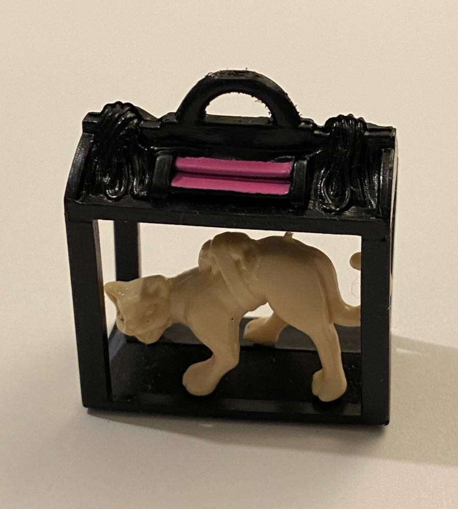 vintage ljn DUNE — FEYD’S CAT BOX weapon part only FREE SHIP