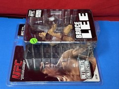 Round 5 UFC Bruce Lee Ultimate Collector Figure New 2011