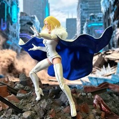 1/12 Custom Wired Cape Cloak For 6” ML White Queen Action Figure (No Figure)