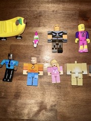 Roblox Mini Figures Lot of 13 Figures W/ Accessories Mixed Characters Used