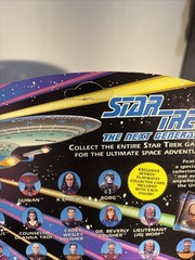 Playmates 1993 Star Trek The Next Generation Lieutenant Worf Action Figure