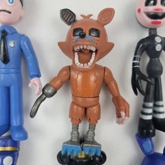 Five Nights at Freddy’s FNAF 4″ Inch Toy Figure Lot of 10!
