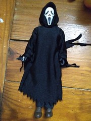 Scream Movies Ghost Face 8” Action Figure W/Knife – Universal
