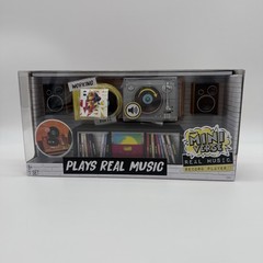 MGA’s Miniverse Real Music Record Player Mini Collectibles Mini Playable Record