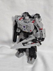 Transformers War for Cybertron Siege Megatron – Incomplete