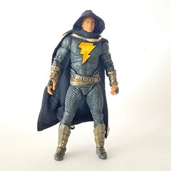 KC-C-BKAD: 1/12 Wired black Hooded cape with gold trim for McFarlane Black Adam