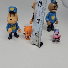 Lot of 5 Dog Man Petey Chief Flippy The Fish Figures Jakks Poseable Joints EUC