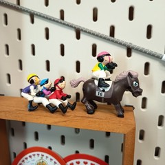 Vintage SilverLit Horse Racing Game 4 JOCKEY FIGURE HORSE LOT Replacement Parts