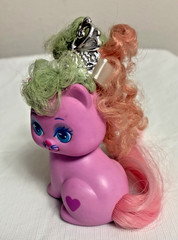 Vintage Little Pretty Kitty Heaven Heart – Mattel Pink Cat w/ Crown – Rare