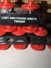 HIRO ! THOMAS FRIENDS TRAIN WOODEN Railway #51 Japanese LOST FOUND VARIANT SAD