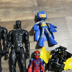 Lot Of 18 Mix Super Hero Characters Figures Action Figures Toys Variety