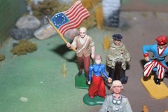 INTERESTING LOT OF PLASTIC/RUBBER FIGURES FROM 1950-80