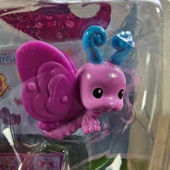 Hasbro My Little Pony Rarity G4 Brushable with Suitcase Butterfly Pet MLP 2011