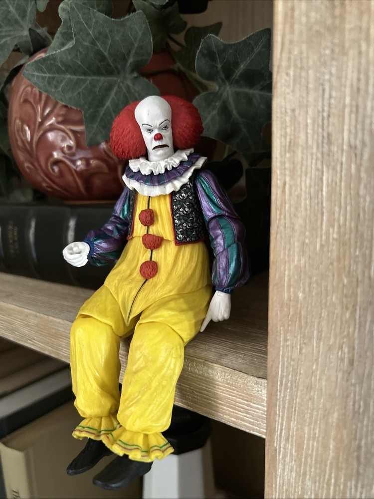 Pennywise Clown Action Figure From “IT” – Stephen King Halloween Horror