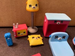 SHOPKINS – Happy Places Puppy Parlor Decorator’s – Set is Complete – EUC