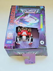 Transformers Legacy Deluxe Class Autobot Minerva Figure Hasbro New Sealed